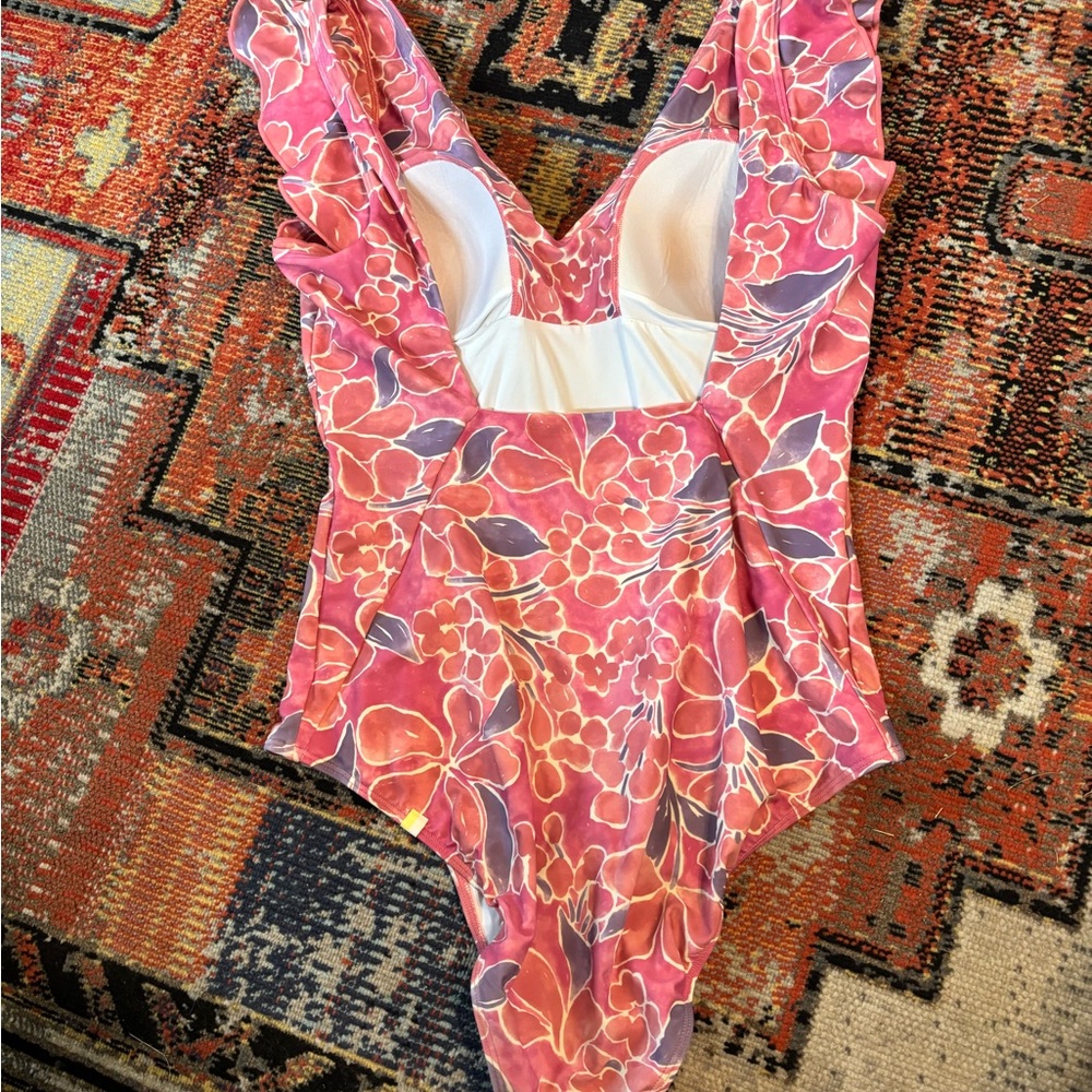 Floral Ruffle Shoulder One-Piece Swimsuit - Pink - Picture 6 of 9